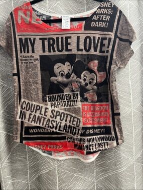 Disney Newsprint Mickey & Minnie Graphic Tee - Brown & Red